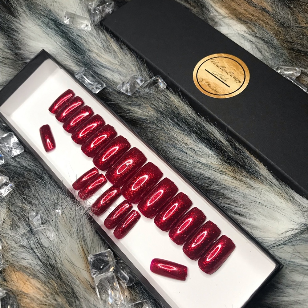 Graduation Nails 🎁 #classy